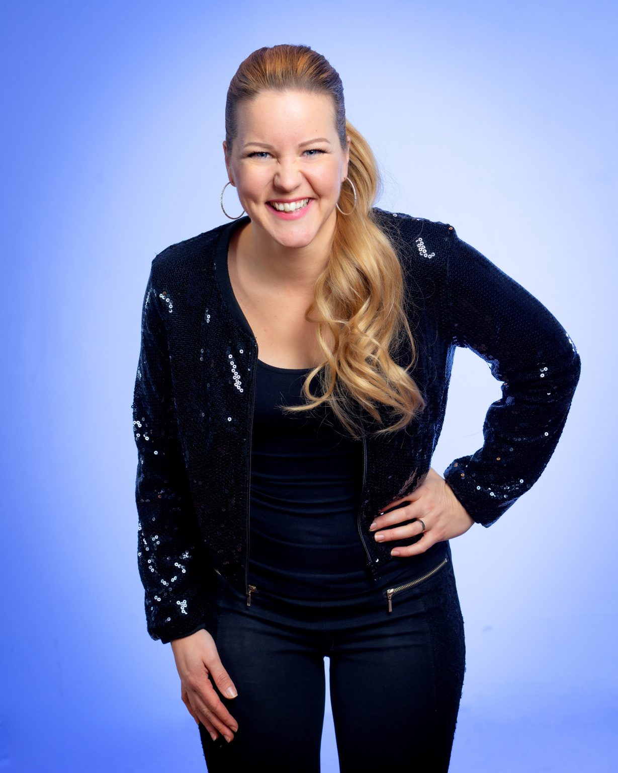 Anna Jois press photo 8